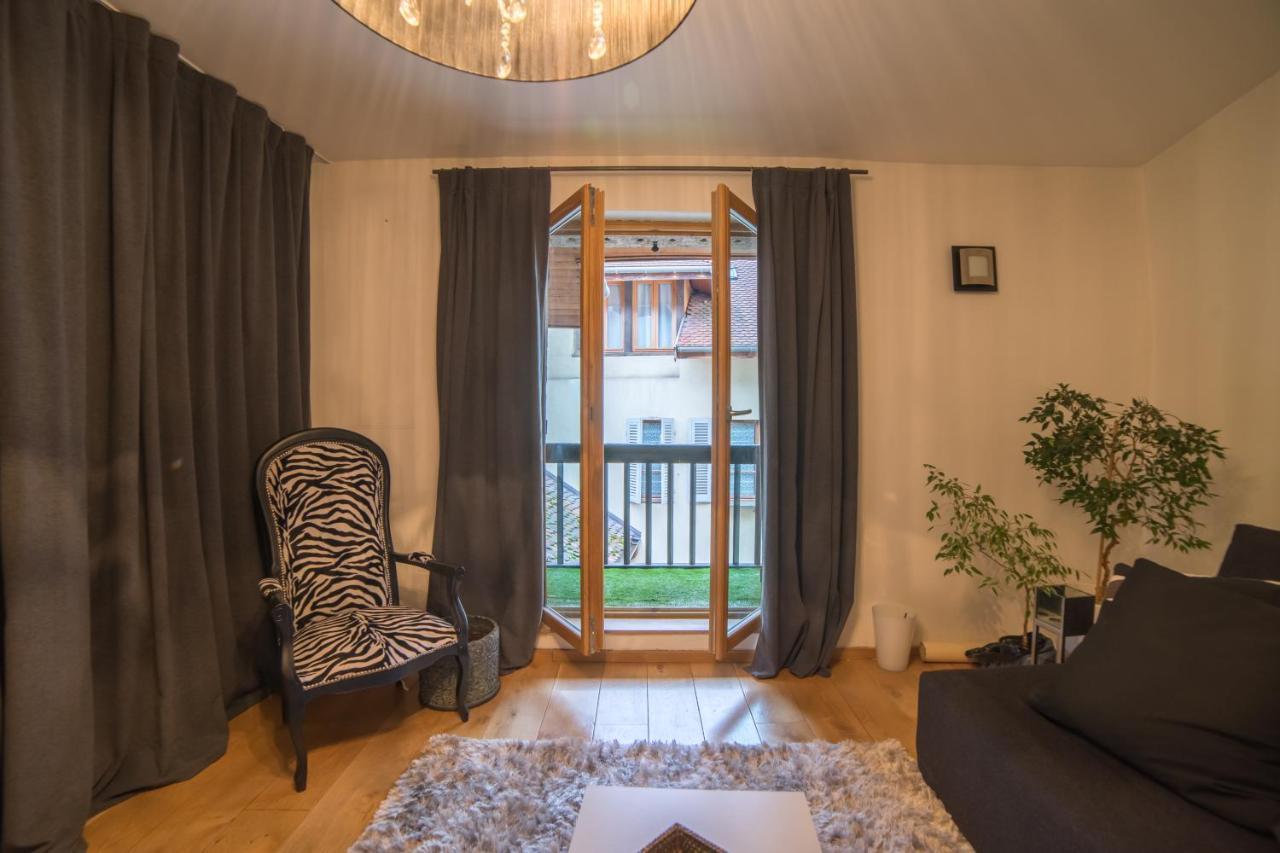 Appartements atypiques centre ville Annecy Extérieur photo